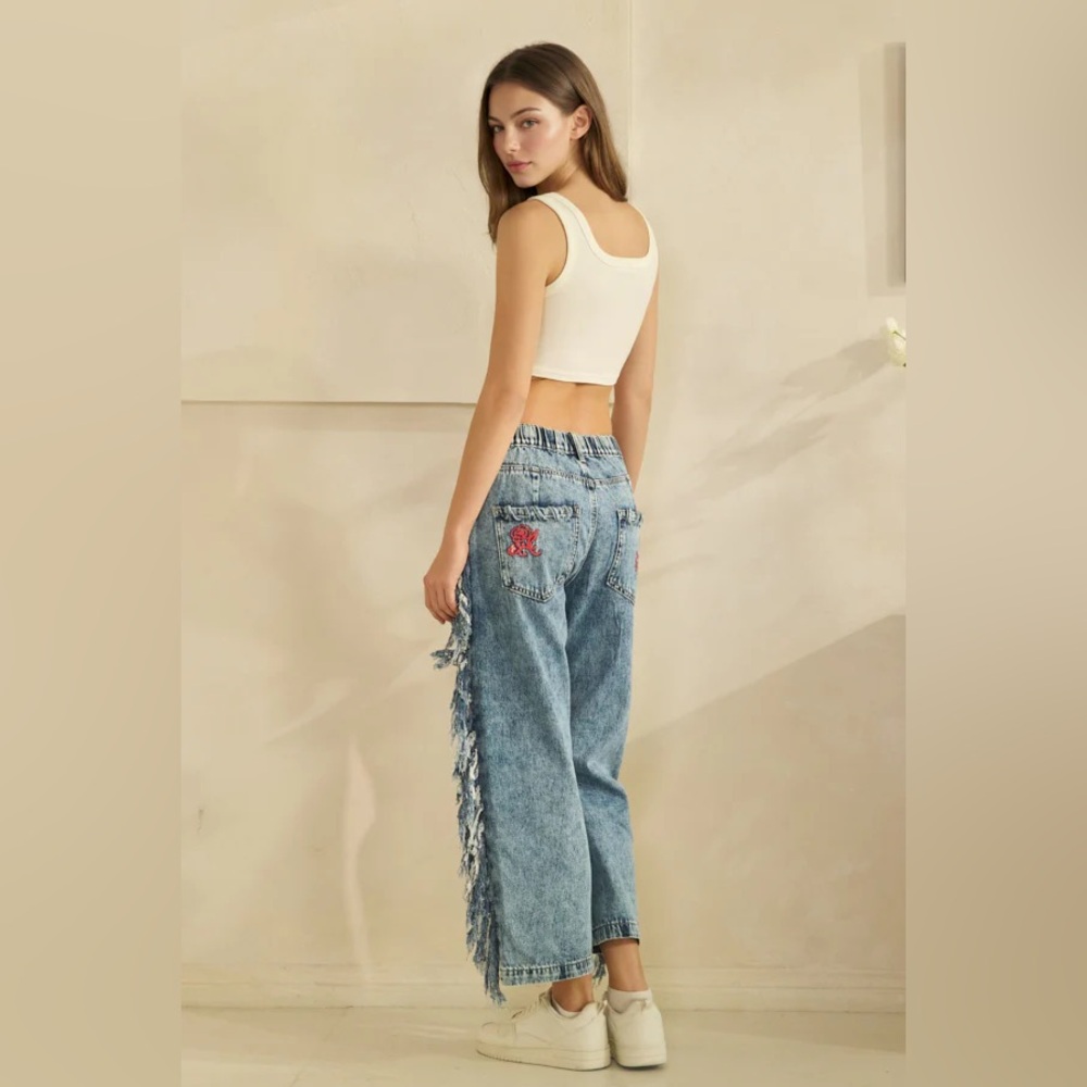 BP1145 Washed Embroidery Side Fray Jeans - Picture 7 of 11
